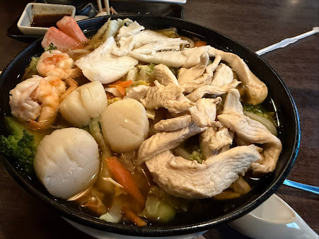 Photo Tokyo Japanese Steak House Sushi Bar - 4