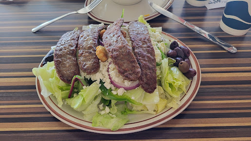 Photo Toms Famous Family Restaurant - 11