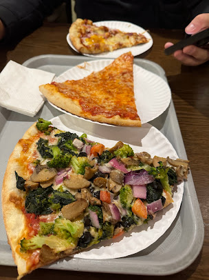 Photo Torre's Italian Restaurant & Pizza - 11