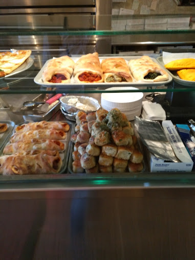 Photo Torre's Italian Restaurant & Pizza - 14