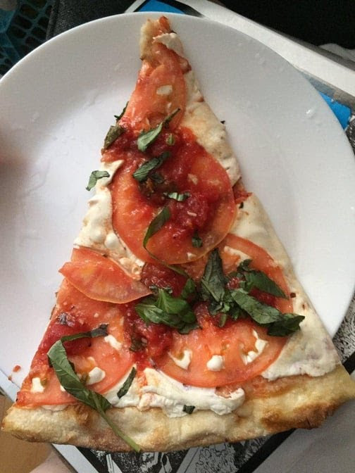 Photo Torre's Italian Restaurant & Pizza - 17