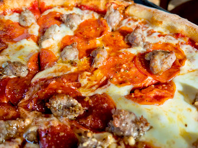 Photo Totos Pizzeria Restaurant San Bruno - 4
