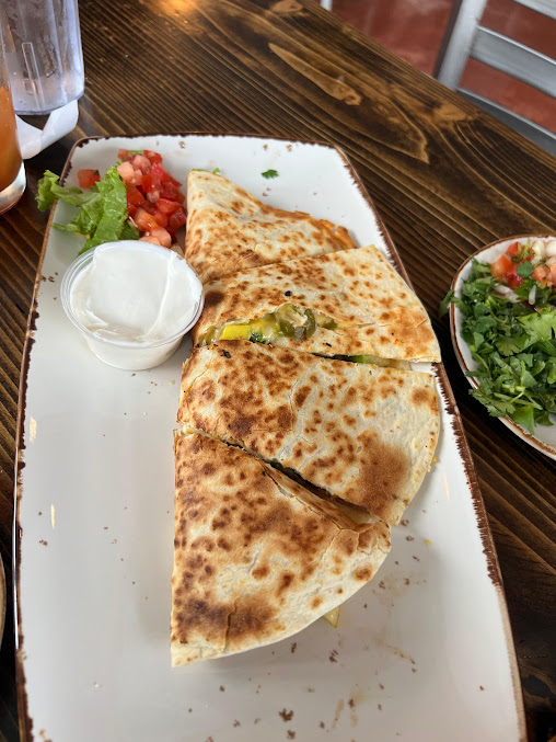 Photo Tower 7 Baja Mexican Grill - 5