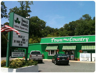 Photo Town Country Wine Liquor - 14
