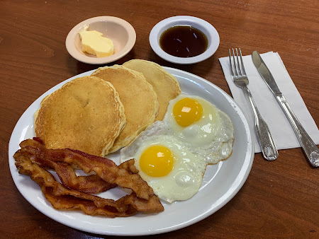 Photo Tria Bakery Cafe Diner - 6