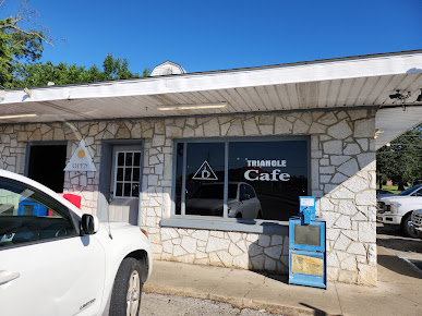 Photo Triangle Cafe - 3