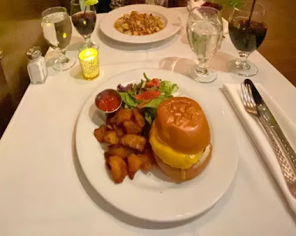 Photo Trinity Place Restaurant And Bar - 13