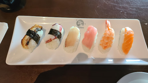 Photo Tsukiro Japanese Restaurant - 5