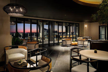 Photo Urban Oak Rooftop Bar & Lounge - 19
