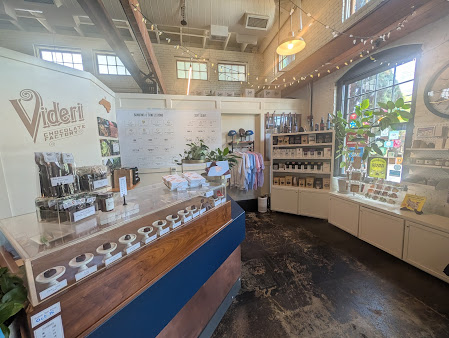 Photo Videri Chocolate Factory - Chocolate Bean To Bar - 10