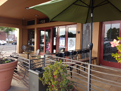 Photo Vine Cinema Alehouse - 11