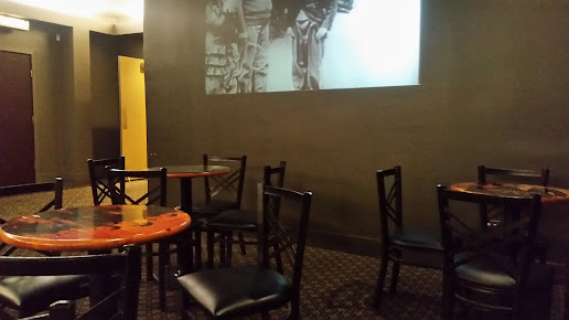Photo Vine Cinema Alehouse - 14