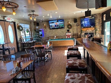 Photo Wild Women Saloon And Grill - 5