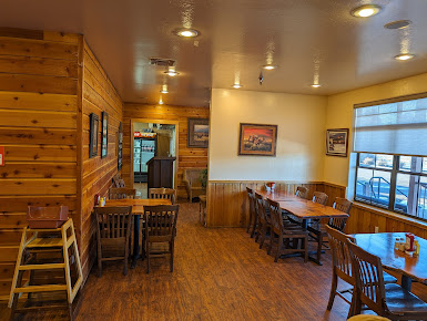 Photo Wild Women Saloon And Grill - 7