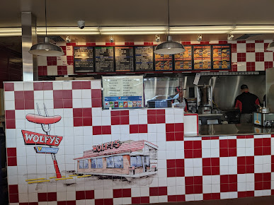 Menu Wolfy's - 27