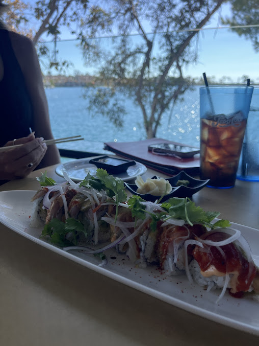 Photo Yama Sushi On The Lake - 9