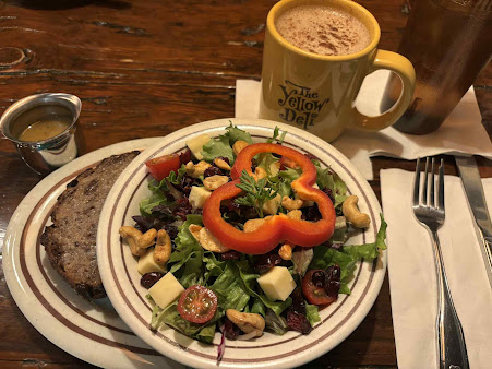 Photo Yellow Deli - 10