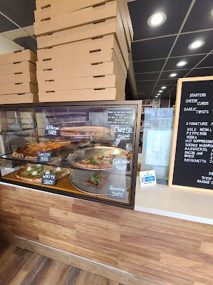 Menu Zazas Pizzeria - Lakeview - 28