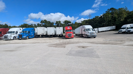Photo Zellwood Truck Stop - 14