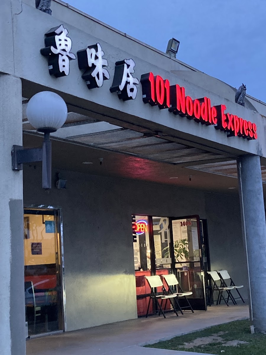 101 Noodle Express