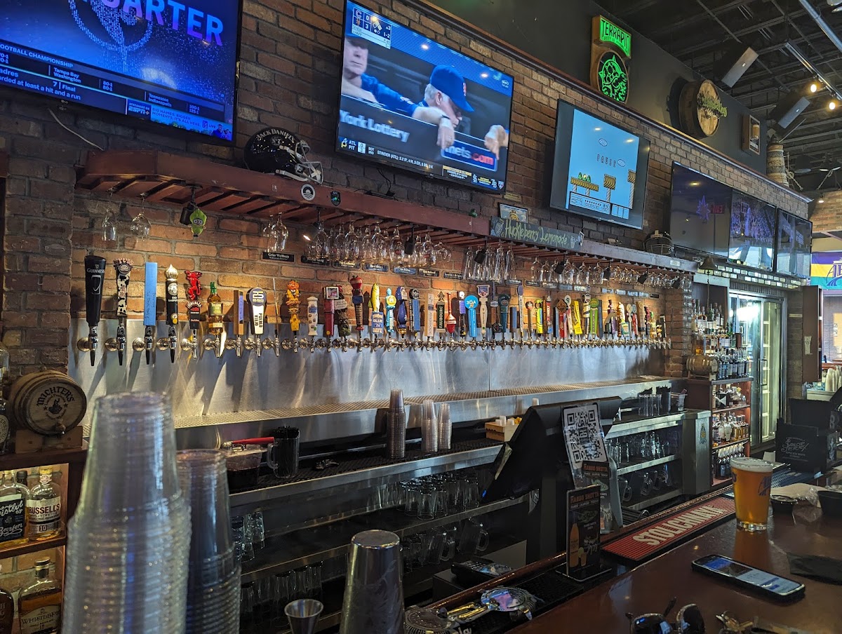 200 South Tap House