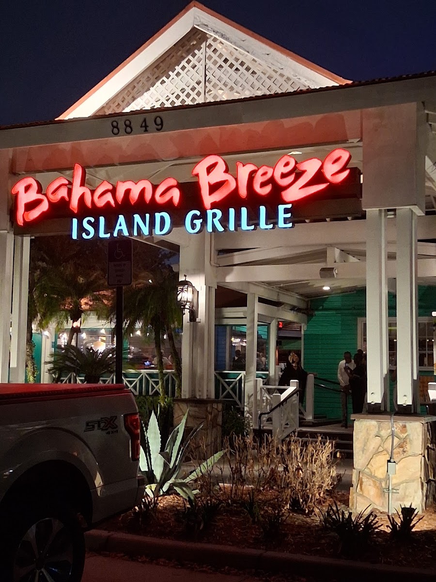Bahama Breeze