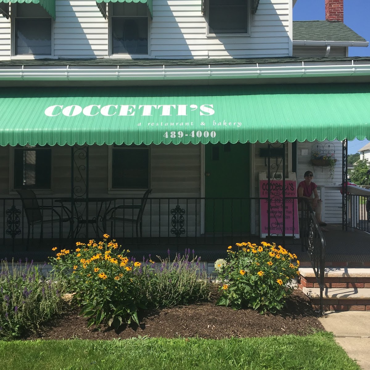 Coccetti's A Restaurant & Bakery