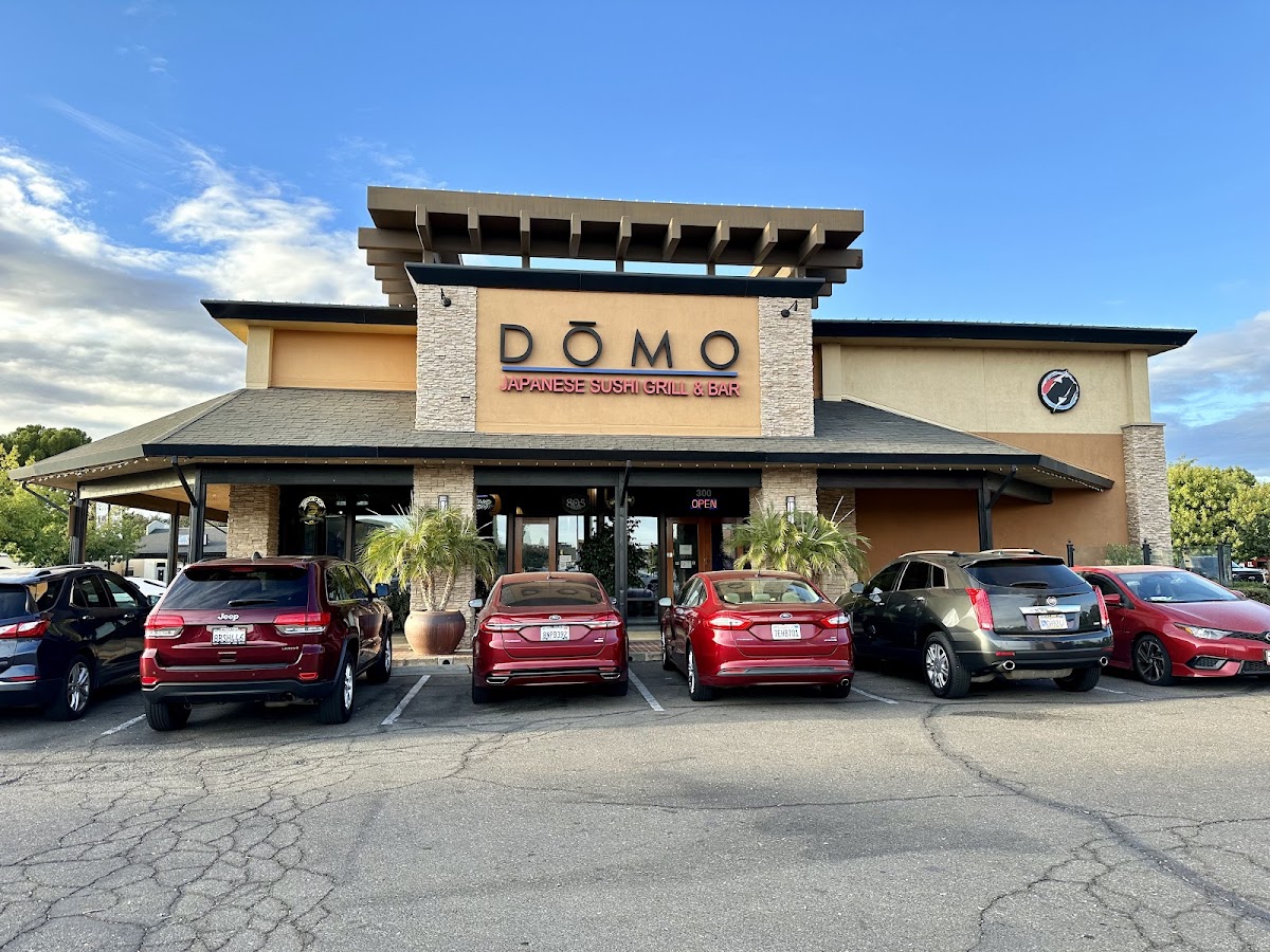 Domo Japanese Sushi Grill And Bar