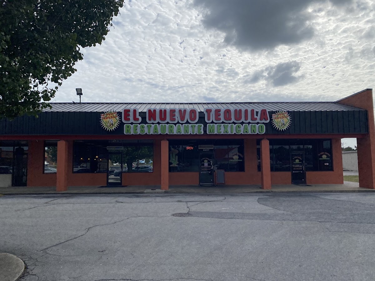 El Nuevo Tequila Mexican Restaurant