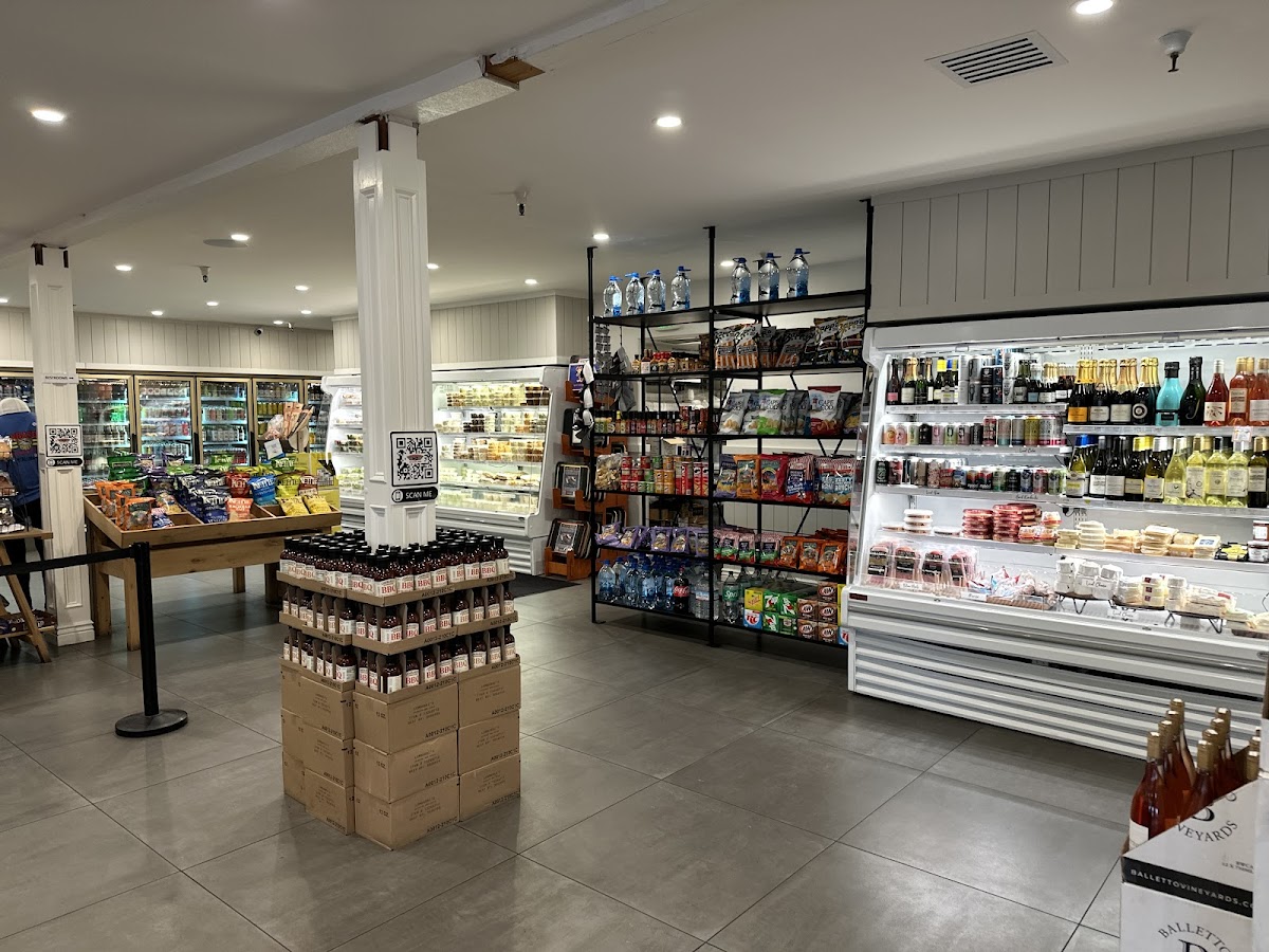 Lombardis Gourmet Deli Bbq