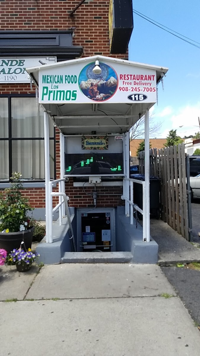 Los Primos Mexican Restaurant
