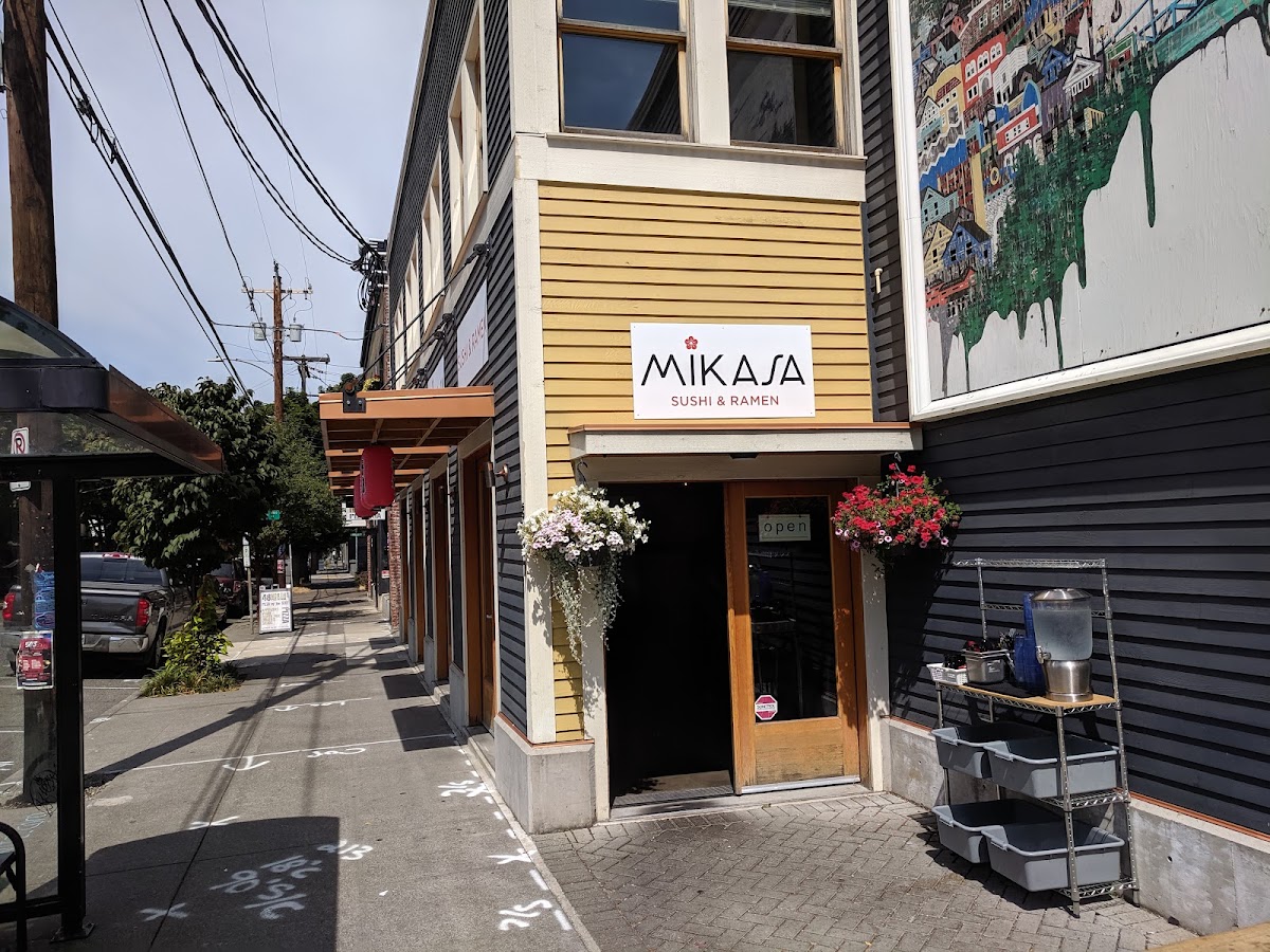 Mikasa Sushi And Ramen
