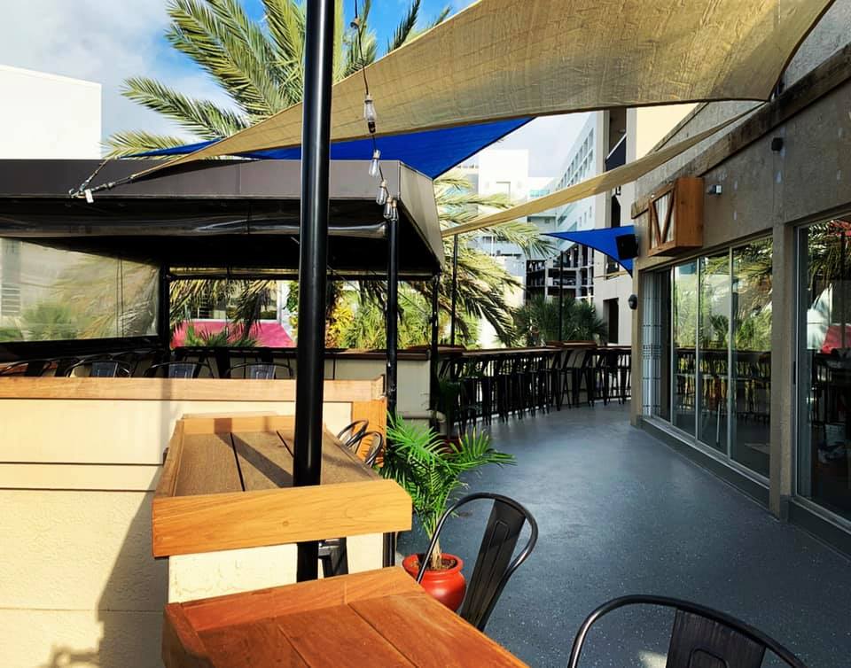 Raffurtys Bar And Grill