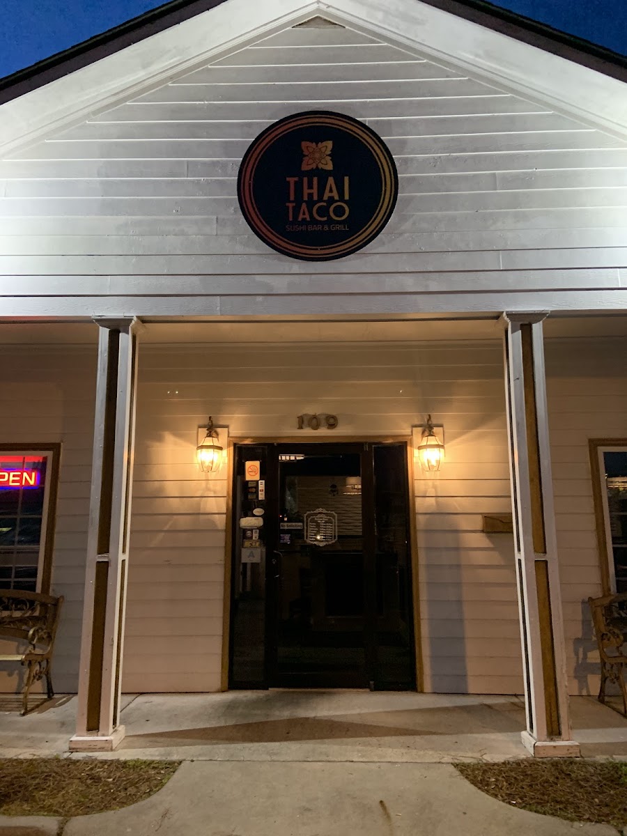 Thai Taco Sushi Bar And Grill